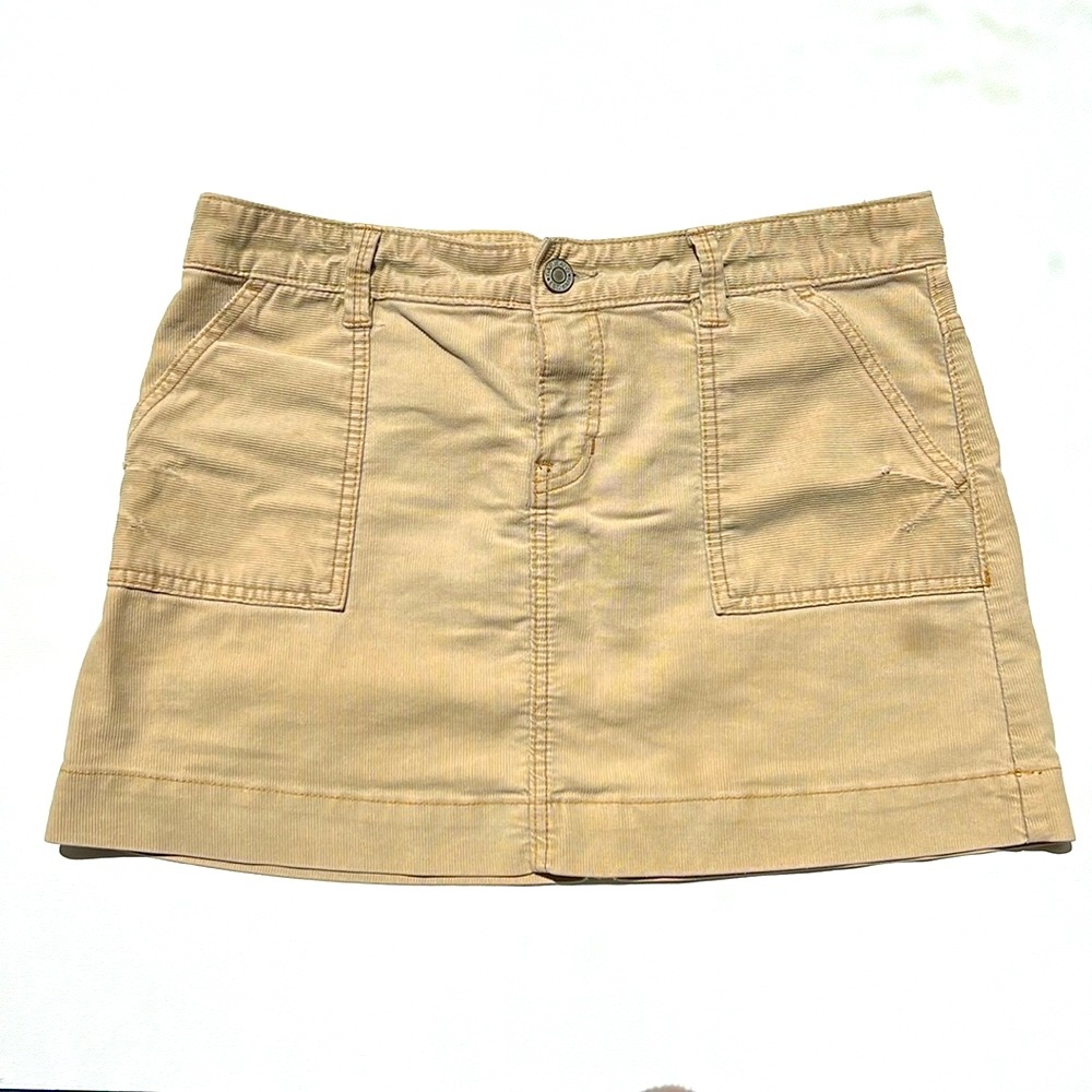 Vintage Gap Y2K corduroy low rise nostalgic mini casual‎ neutral staple skirt